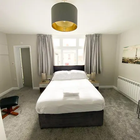Oyo Studiotel Hartlepool-2