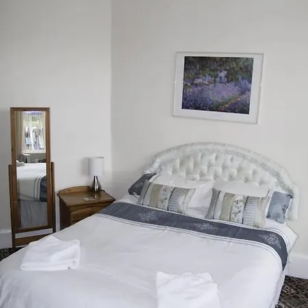 Fourways Guest House-2