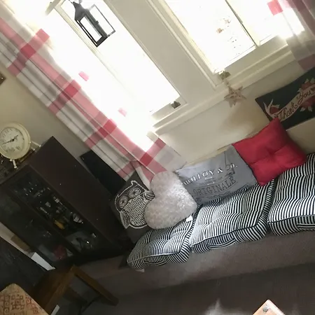 Stoneway Guest House-3