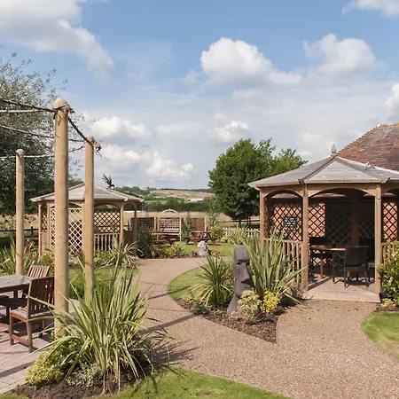 Meadow Farm Redditch By Marstons Inns-2
