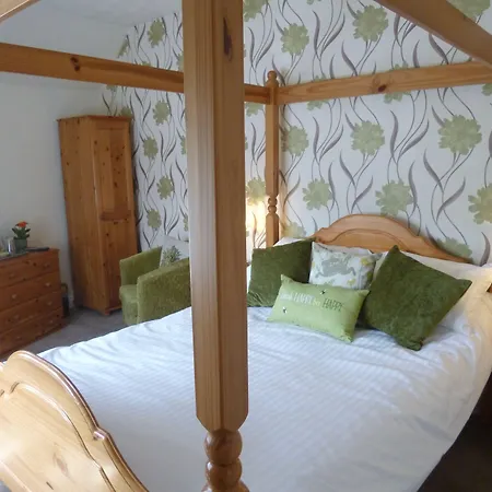 The Beehive Guest House-2