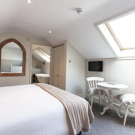 Headland House Luxury B&B-2