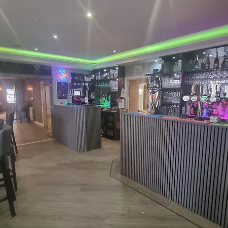 The Avenue Hotel Ltd-3