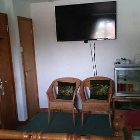 Shiralee Bed & Breakfast-3