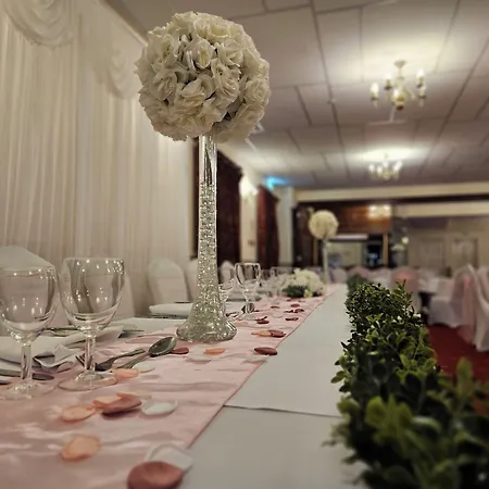 Marsh Farm Hotel-2