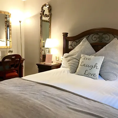 Camden Arms Hotel-3