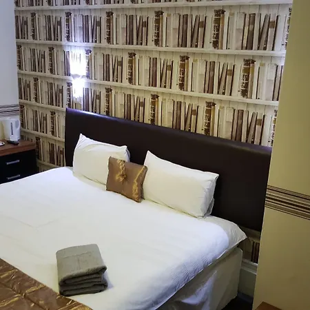Portsmouth Budget Hotels - All Rooms Are En-Suite-3