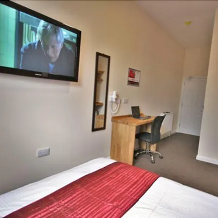 Central Hotel Gloucester By Roomsbooked-2