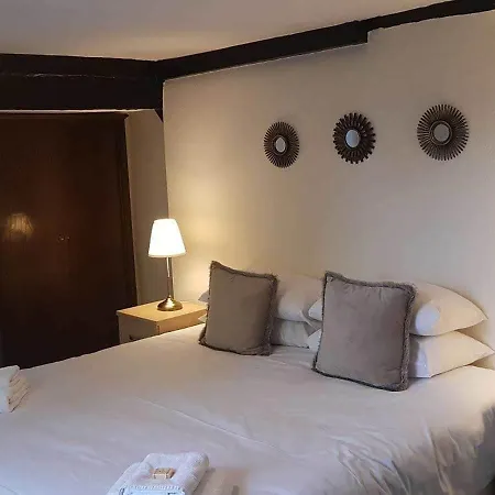 Chequers Inn-3