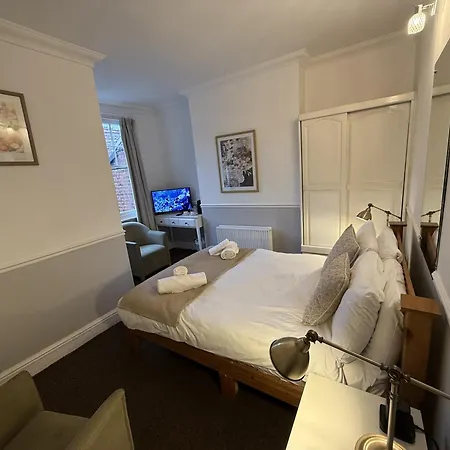 Central Hotel-3