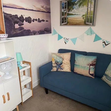 Beachcomber Guesthouse-2