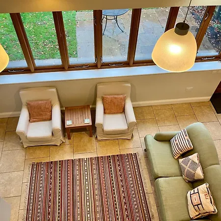 Barn Ann-Exe, Sleeps 4, Garden, Parking Spaces-2