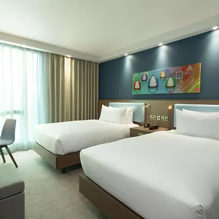 Hampton By Hilton Hamilton Park-2