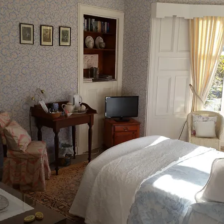 Woodburn House-3
