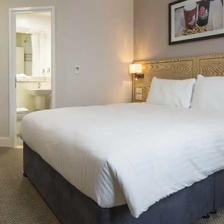 Paisley Pear, Brackley By Marston'S Inns-2