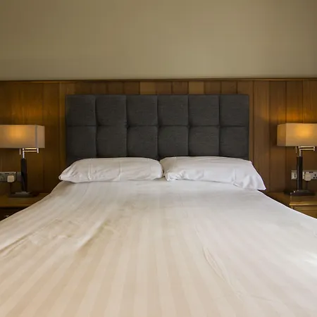 St. Davids Cross Hotel-2