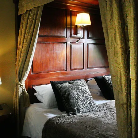 Townhouse Rooms-2