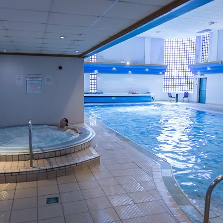 Marine Court Hotel-2
