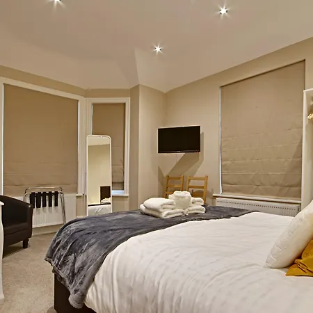 Highfield Bed & Breakfast-3