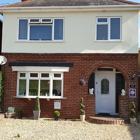 Wimborne Lodge-3