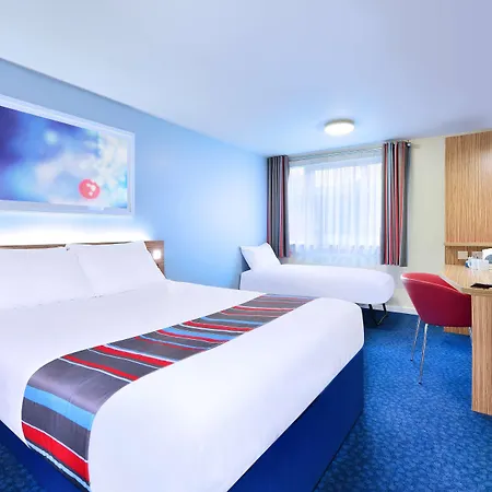 Travelodge Clacton On Sea Central-2