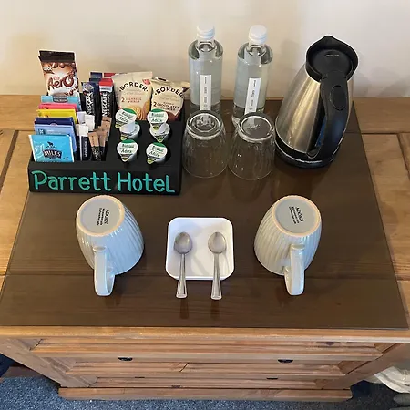 Parrett Hotel-2