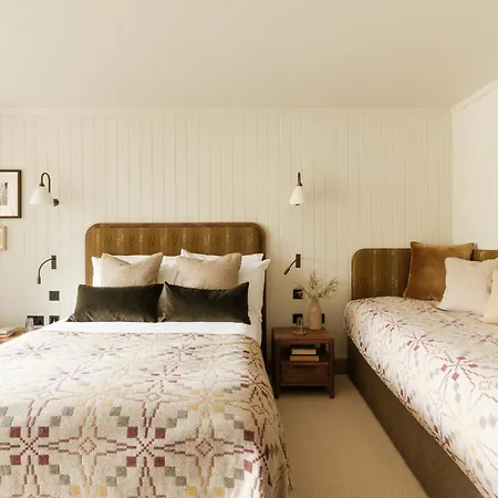 The Royal George-3