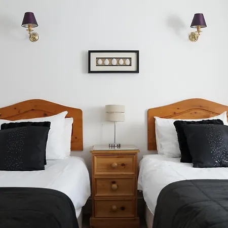 Eyre Court Hotel-3
