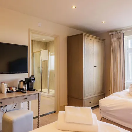 The Sunningdale-3