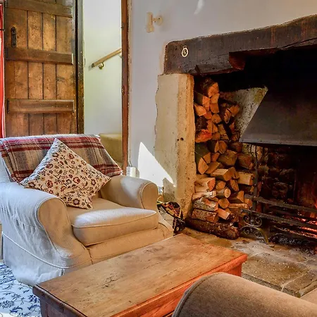 Driftcombe Farmhouse-2