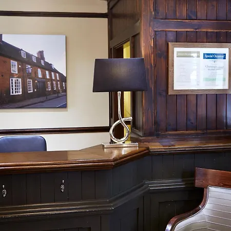 Saracens Head Hotel By Greene King Inns-3