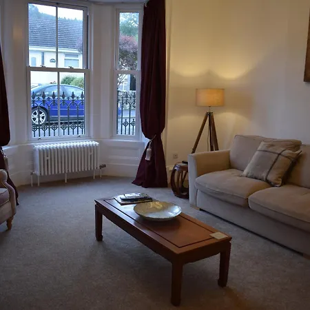 Woodlyn Guest House-2