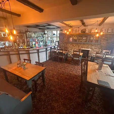 Manor Inn Galmpton-3