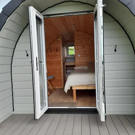 Siabod Huts-2