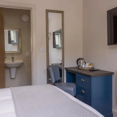 Great Hallingbury Manor & Lodges London Stansted-2