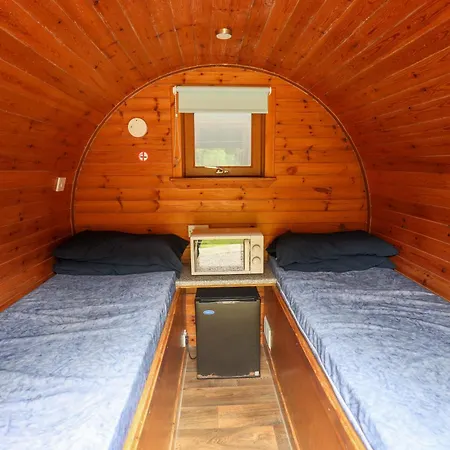 Blackwater Glamping Pods-3