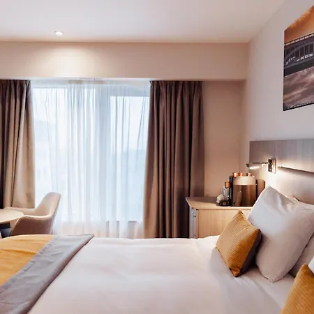 Maldron Hotel Newcastle-3