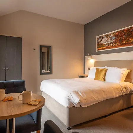 George Hotel-2