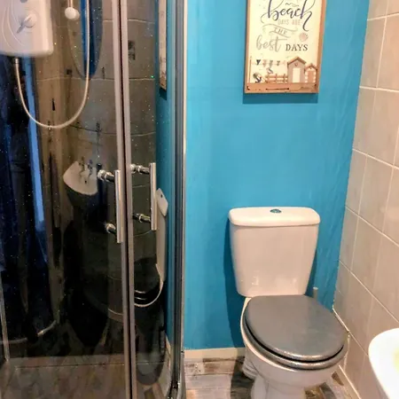 Commodore Guesthouse, Seaside Holiday Suites-2