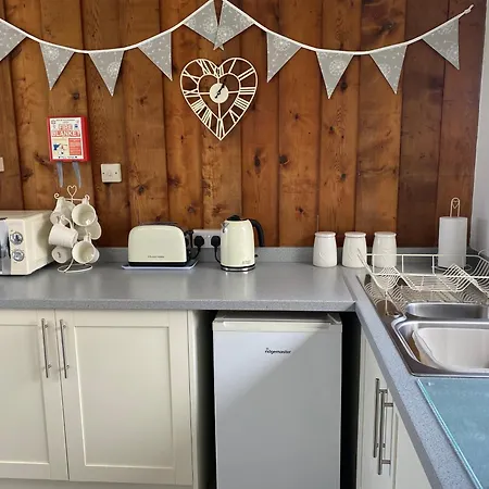 Chalet Thirty Two-3