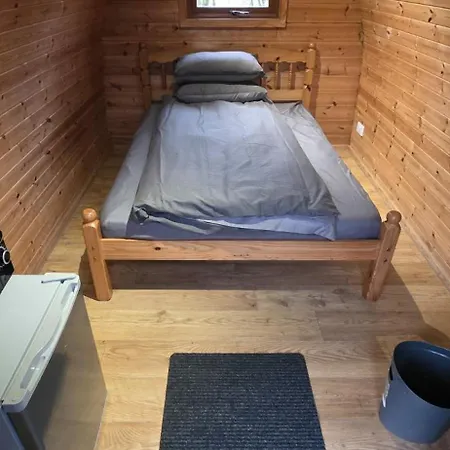 Wyreside Lakes Glamping Pods-2