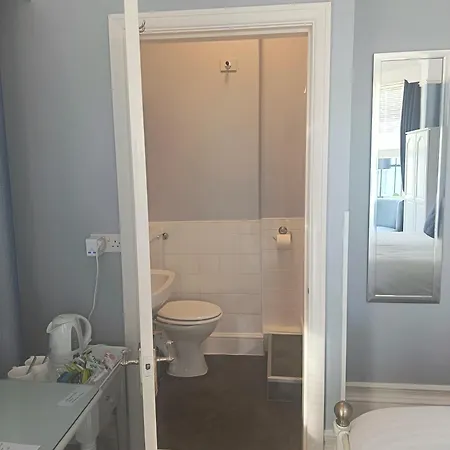 Audley Guest House-2