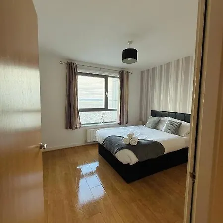 Britannia Apartments-3
