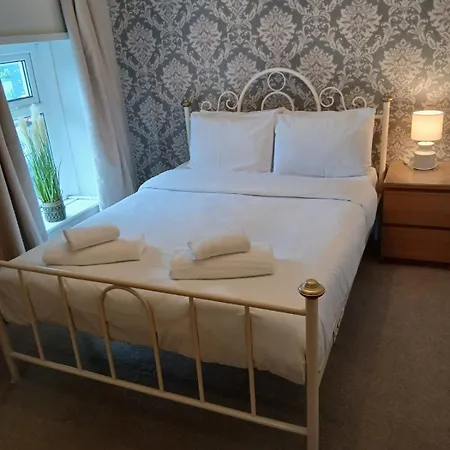 The Cross Oak Inn-3