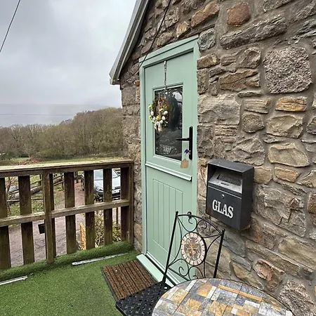Tunnel Cottages-3