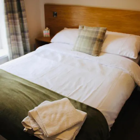 Central Bar Guesthouse-2