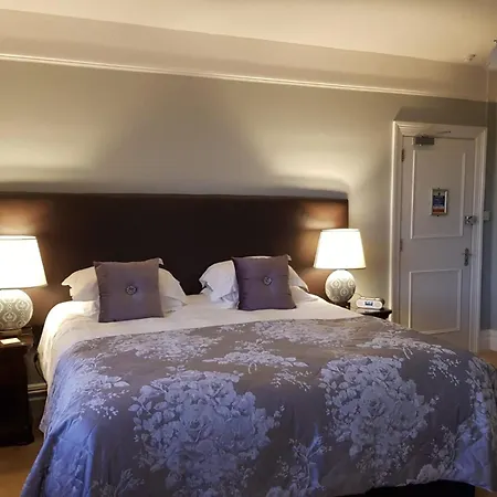 Somerville House-3