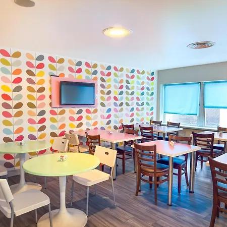 Citrus Hotel Cheltenham By Compass Hospitality-2
