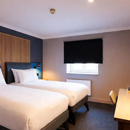 Village Hotel Leeds South-3