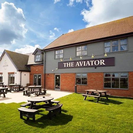 The Aviator, Formerly Smugglers Cove, Clacton On Sea By Marston'S Inns-2